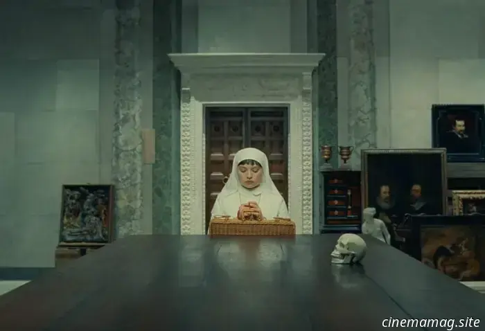 Il sistema di Wes Anderson: il direttore dello schema fenicio e il suo team su tempo e denaro